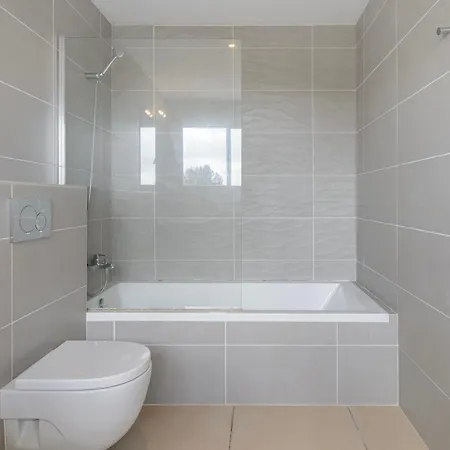 New! Es Redo-spacious & Relax *